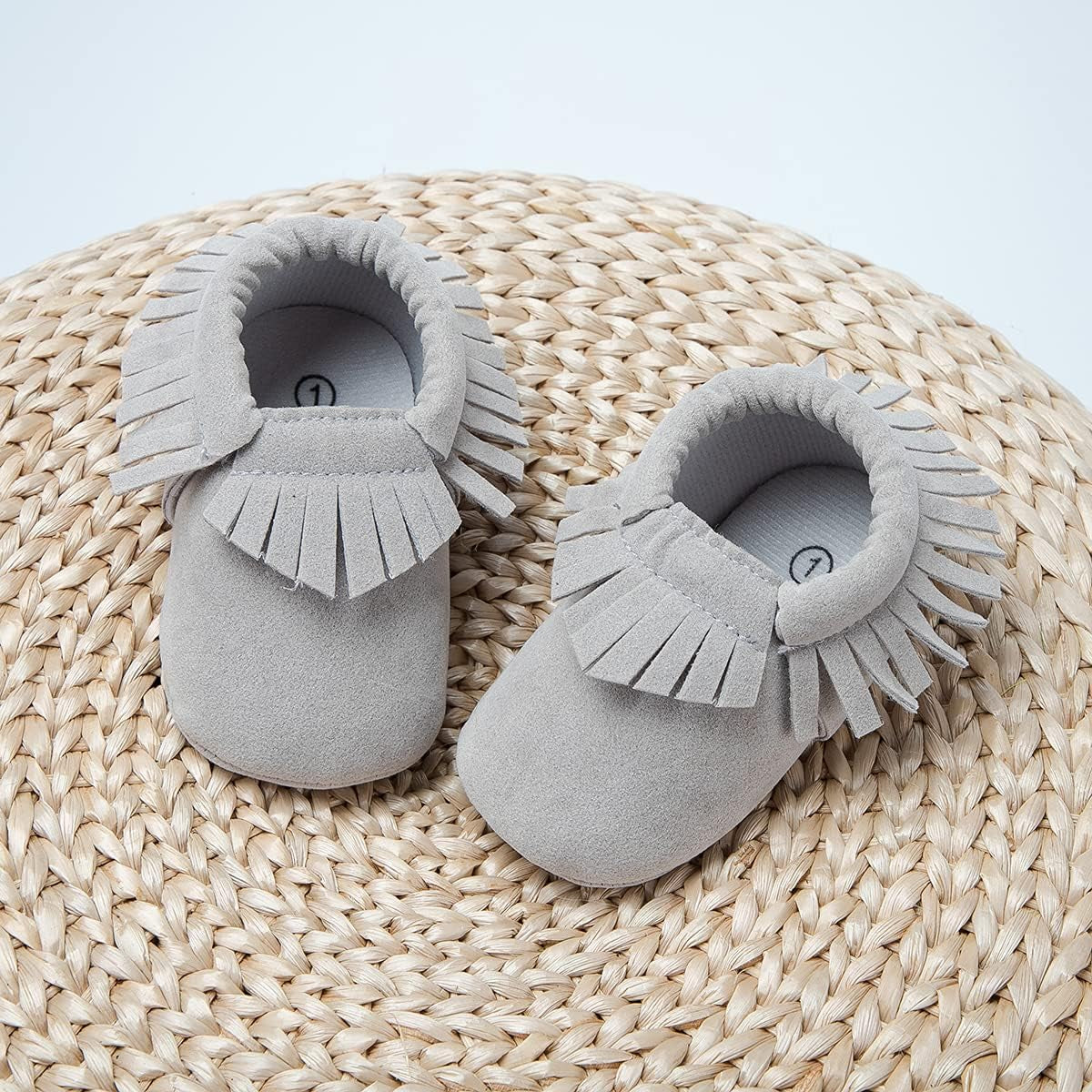 Infant Baby Fringe Moccasin Slipper Boys Girls Tassel Suede Leather Toddler Sneakers Soft Sole First Walking Loafers Crib Shoes